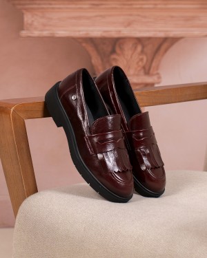 Elora Bordeaux Vernis Cuir