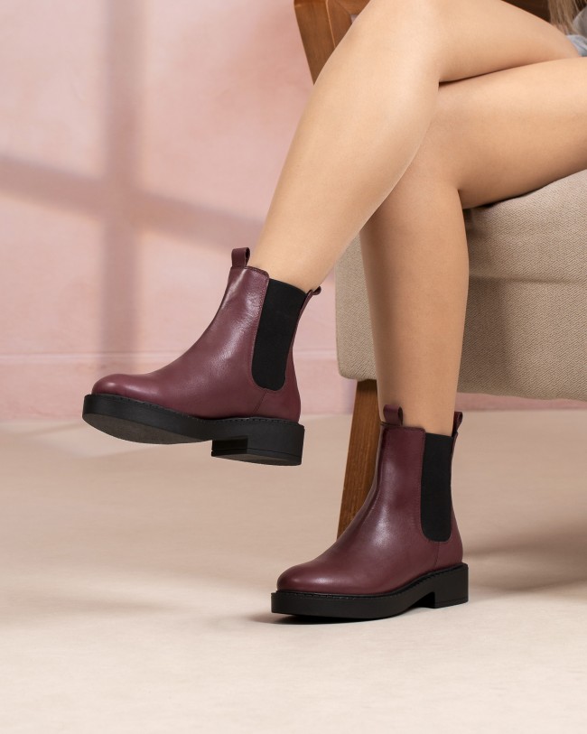 Silvia Bordeaux Cuir