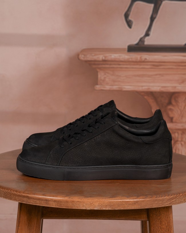 Rovigo Noir Nubuck Cuir