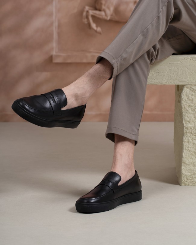 Supremo Noir Cuir