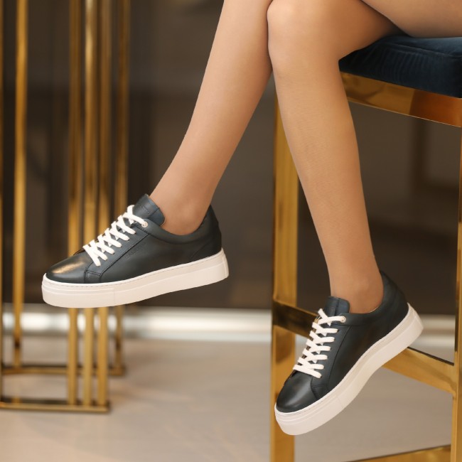 Perla Bleu Cuir