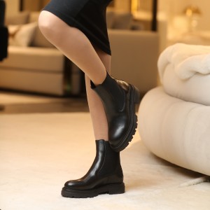 Silvia Noir Cuir