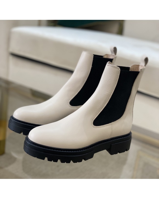 Silvia Beige Noir Cuir