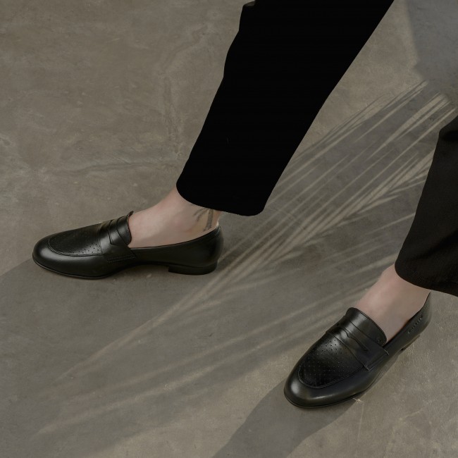 Elda Noir Cuir